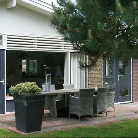 Holiday home 12 Dopheide